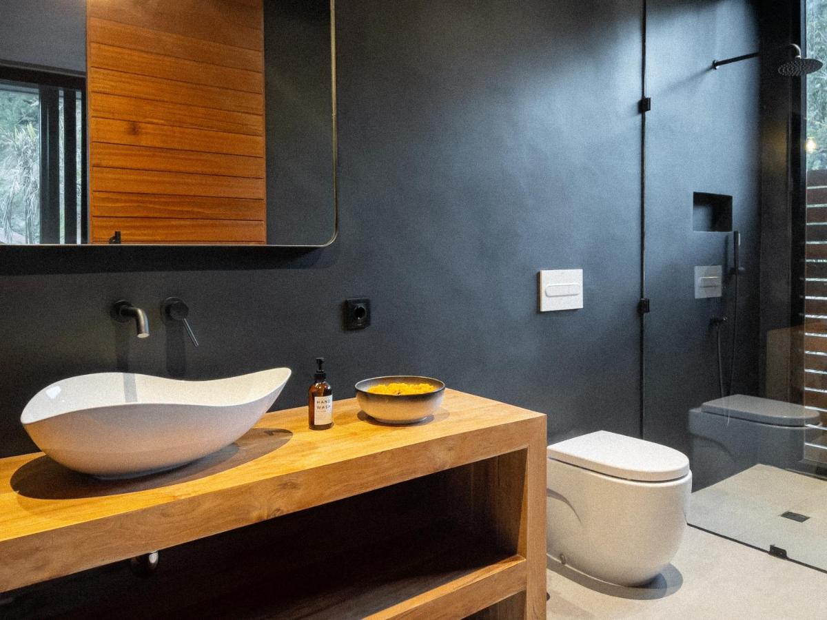 Aloha Villas - Modern Villas With Private Pool And Lush Gardens Kuta  Exteriör bild